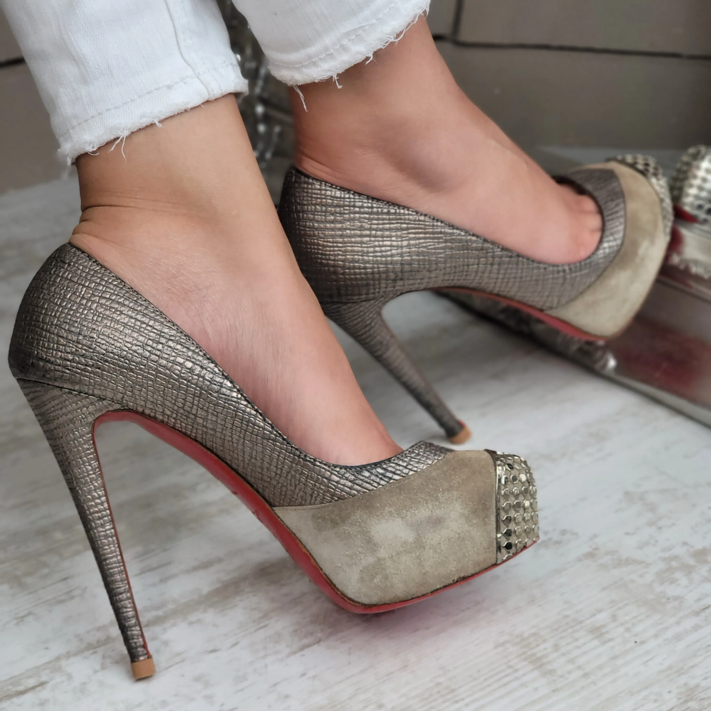 CHRISTIAN LOUBOUTIN MAGGIE HEELS EU 36/ UK 3
