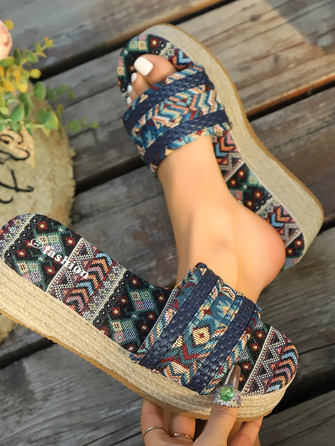 Geometric Open Toe Platform Sandals