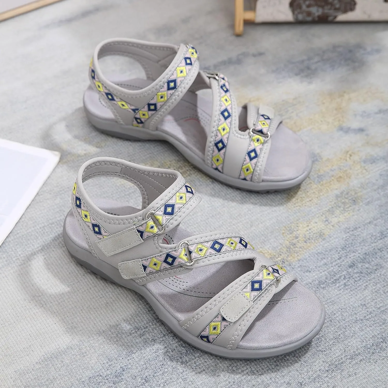 Hiking Sandals Women Waterproof Fashion Walking Sandals Breathable Adjustable Straps Athletic Sport Shoes for Outdoors