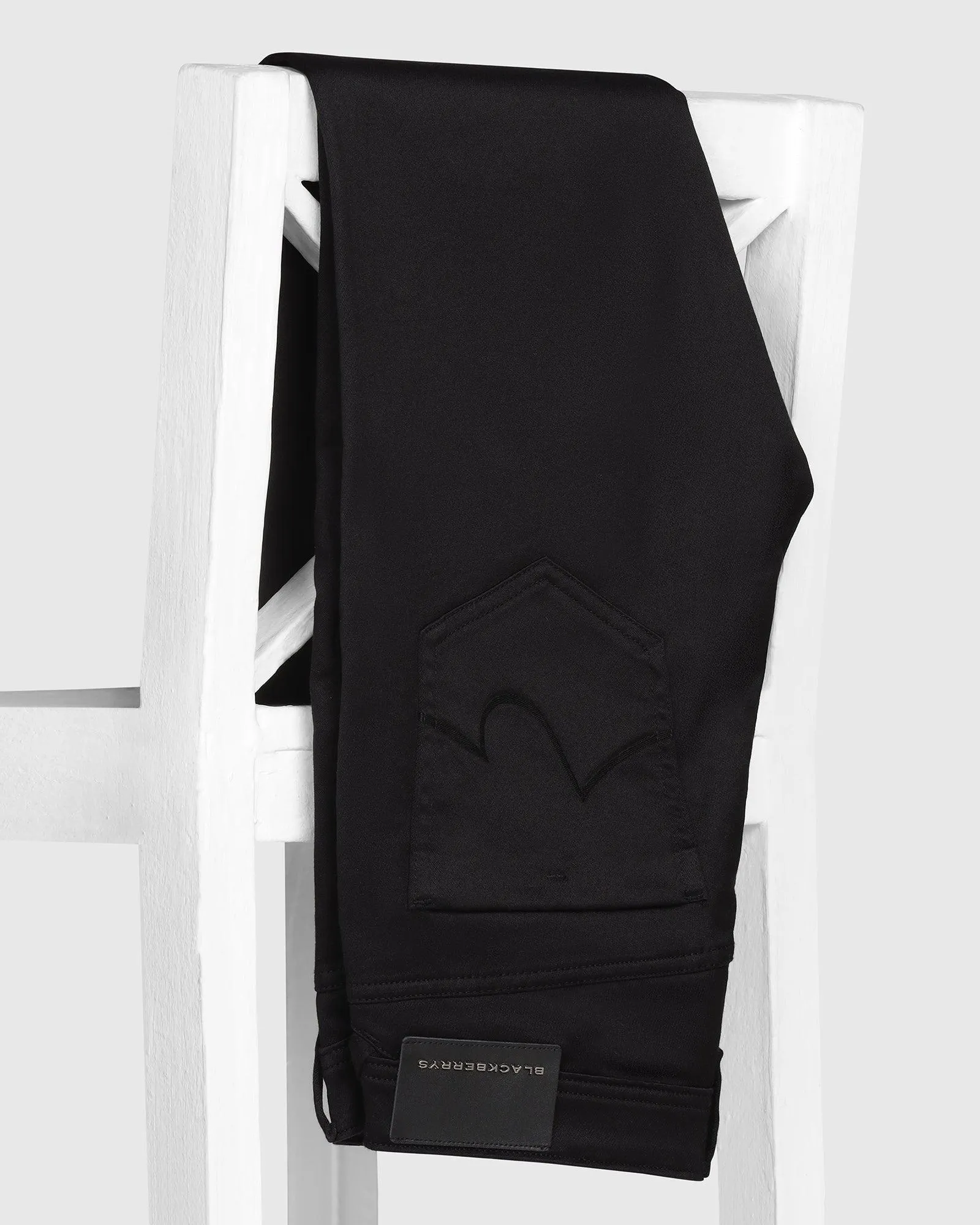 Skinny Cropped Fiji Fit Black Textured Jeans - Abto