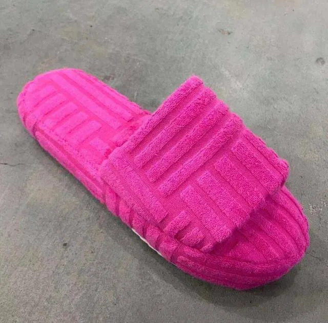 Thick Sole Women Slippers Green Corduroy Flat Outwear Ladies Slides Summer Autumn Runway Flip Flops Women