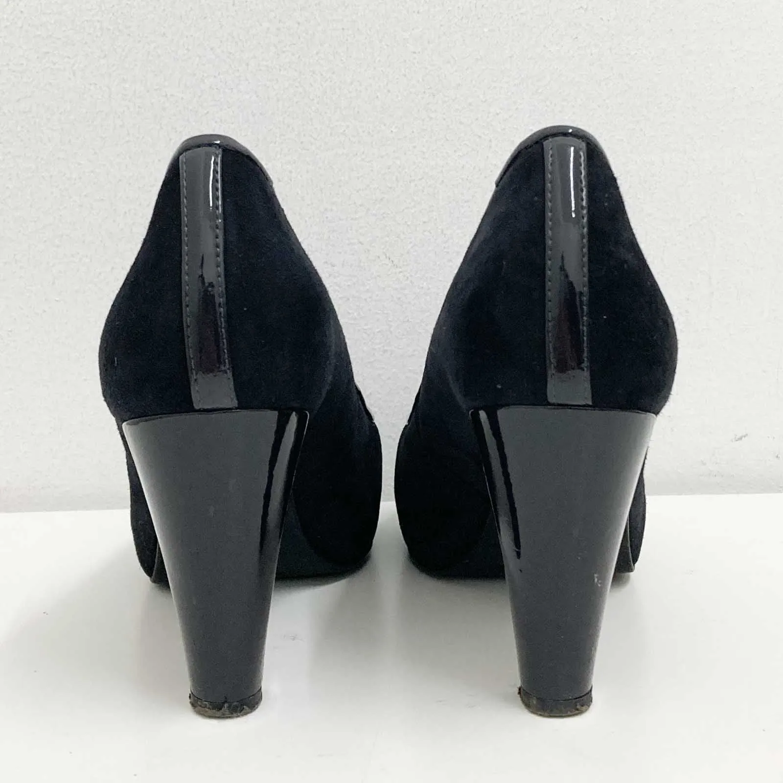 Unisa Shoes Size 39 UK 6 Black Suede Peep Toe Heels