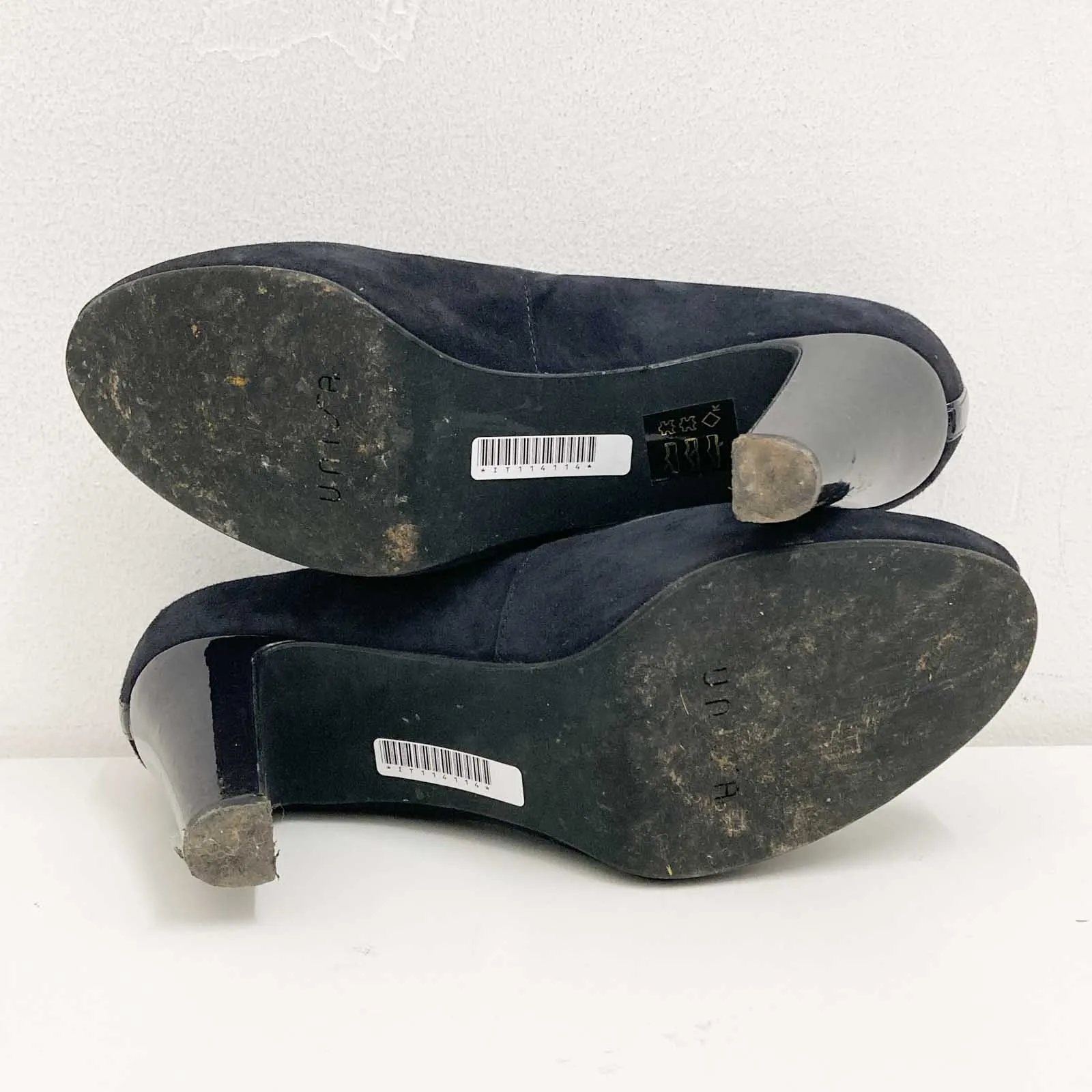 Unisa Shoes Size 39 UK 6 Black Suede Peep Toe Heels