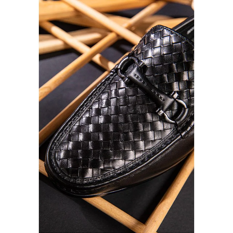 Weavingluxe Leather Slip On Loafers
