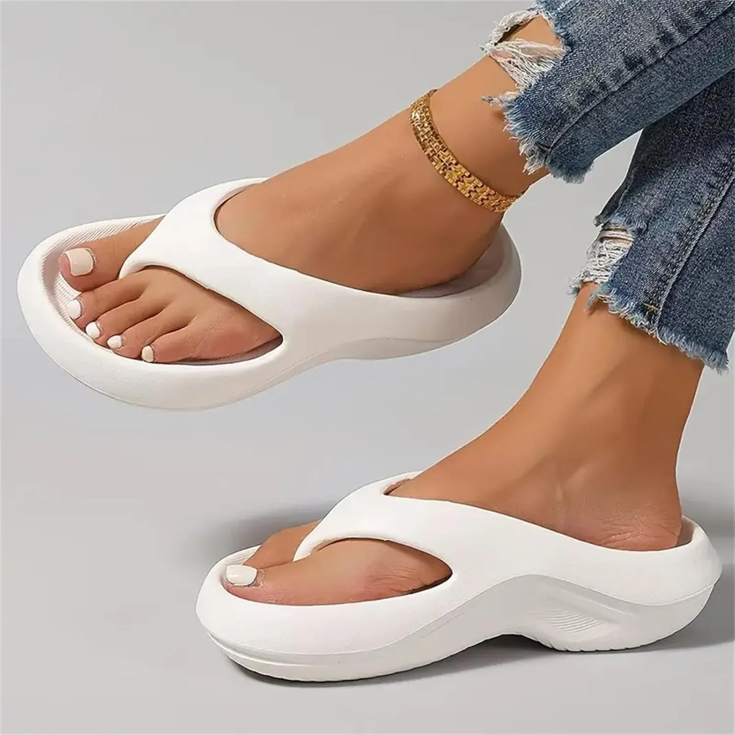 Womens Arch Support Flip Flops Pillow Platform Non-Slip Soft Orthopedic Thick Soled Shoes Summer Beach Walking Sandals Feet Pain Relief Comfy Walking Cloud Slides Sandals